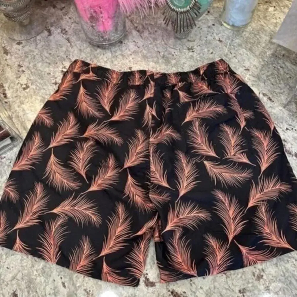 Island Fever Swim Trunks - Size Large NWT